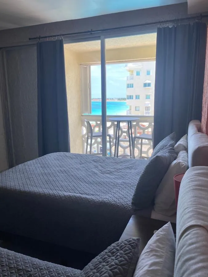 Cancun Plaza Condo Mexico Apartmán