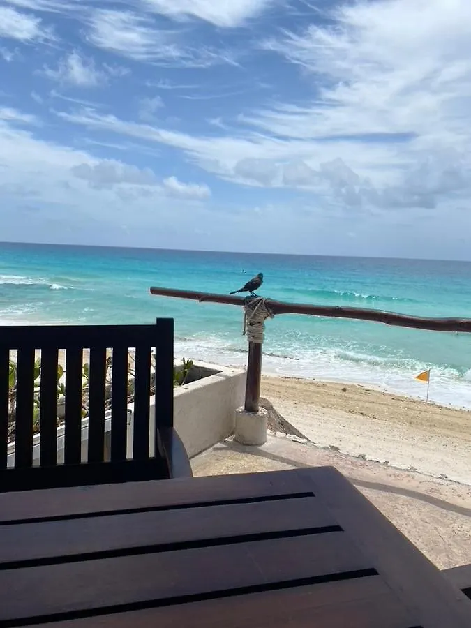 Cancun Plaza Condo Mexico