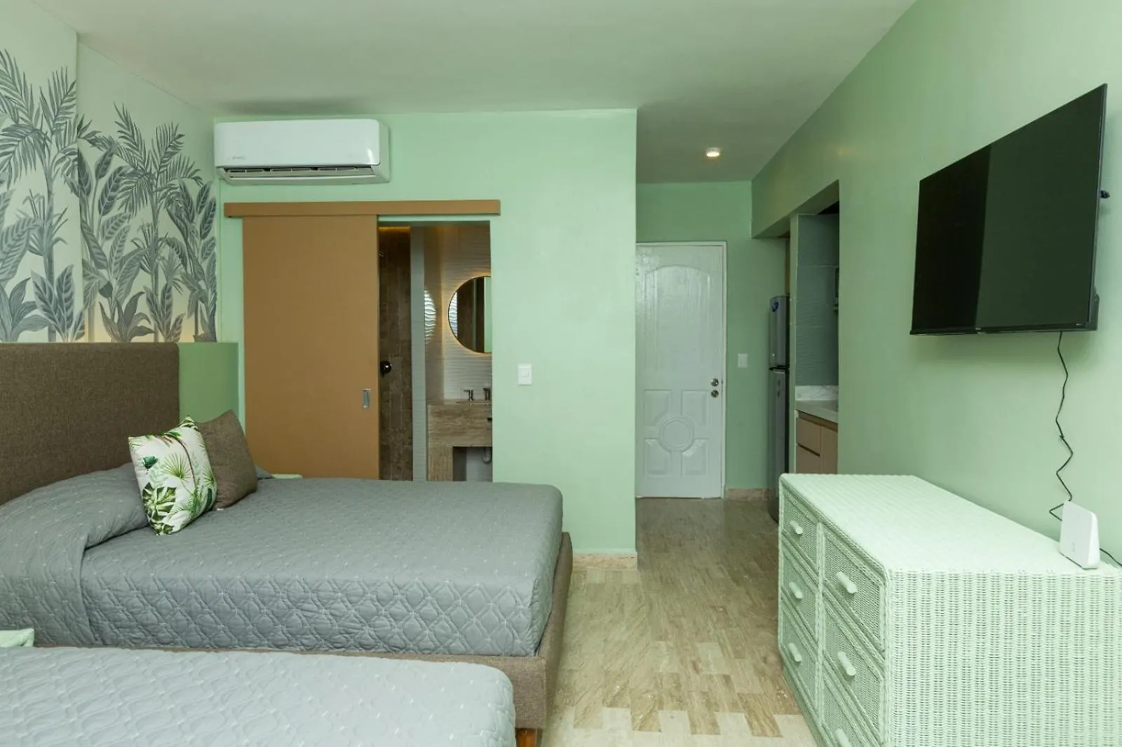 Cancun Plaza Condo Mexico 公寓