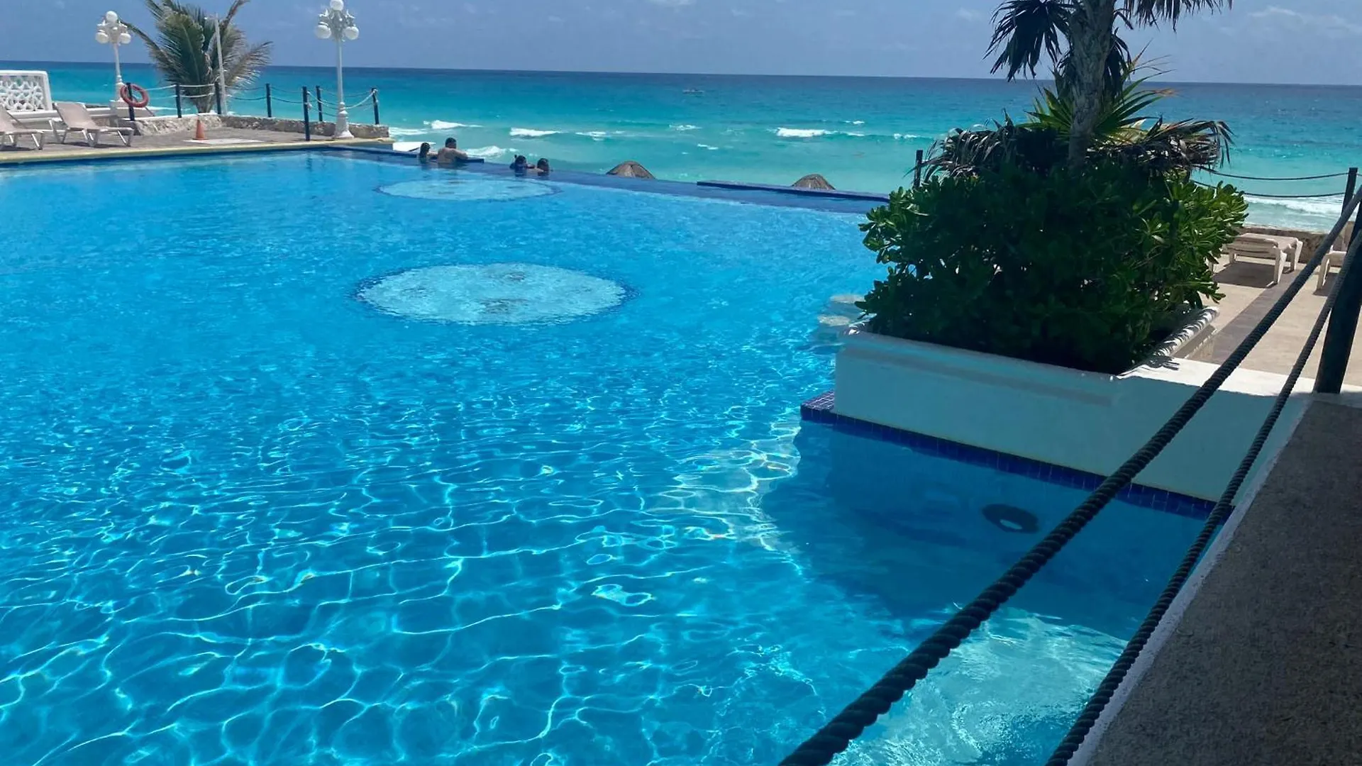 Cancun Plaza Condo Mexico 0*,