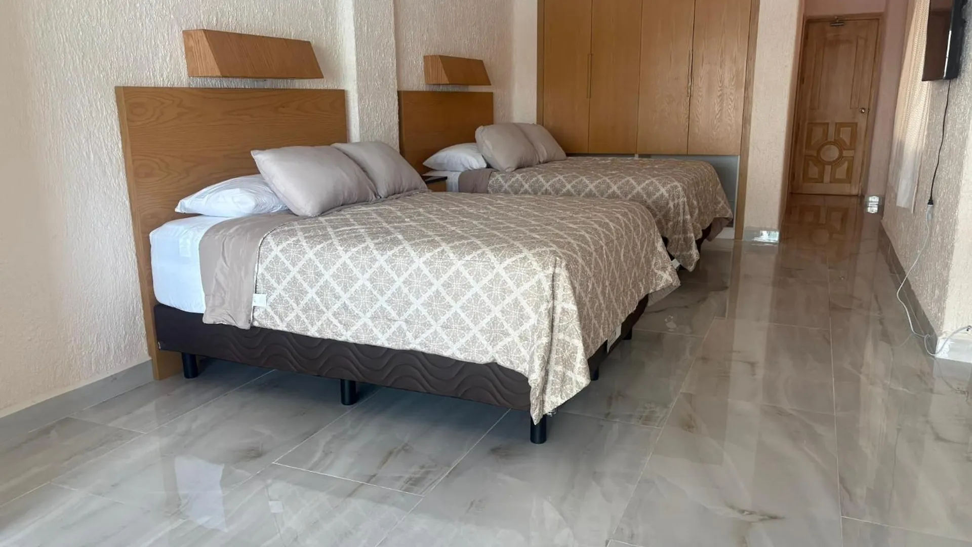 Cancun Plaza Condo Mexico 墨西哥